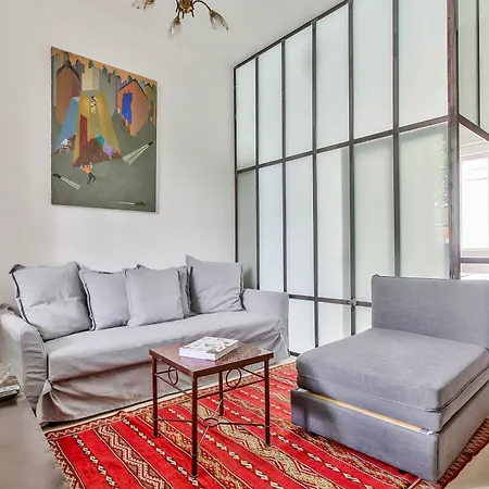 45-atelier Buttes Chaumont Apartment Paris